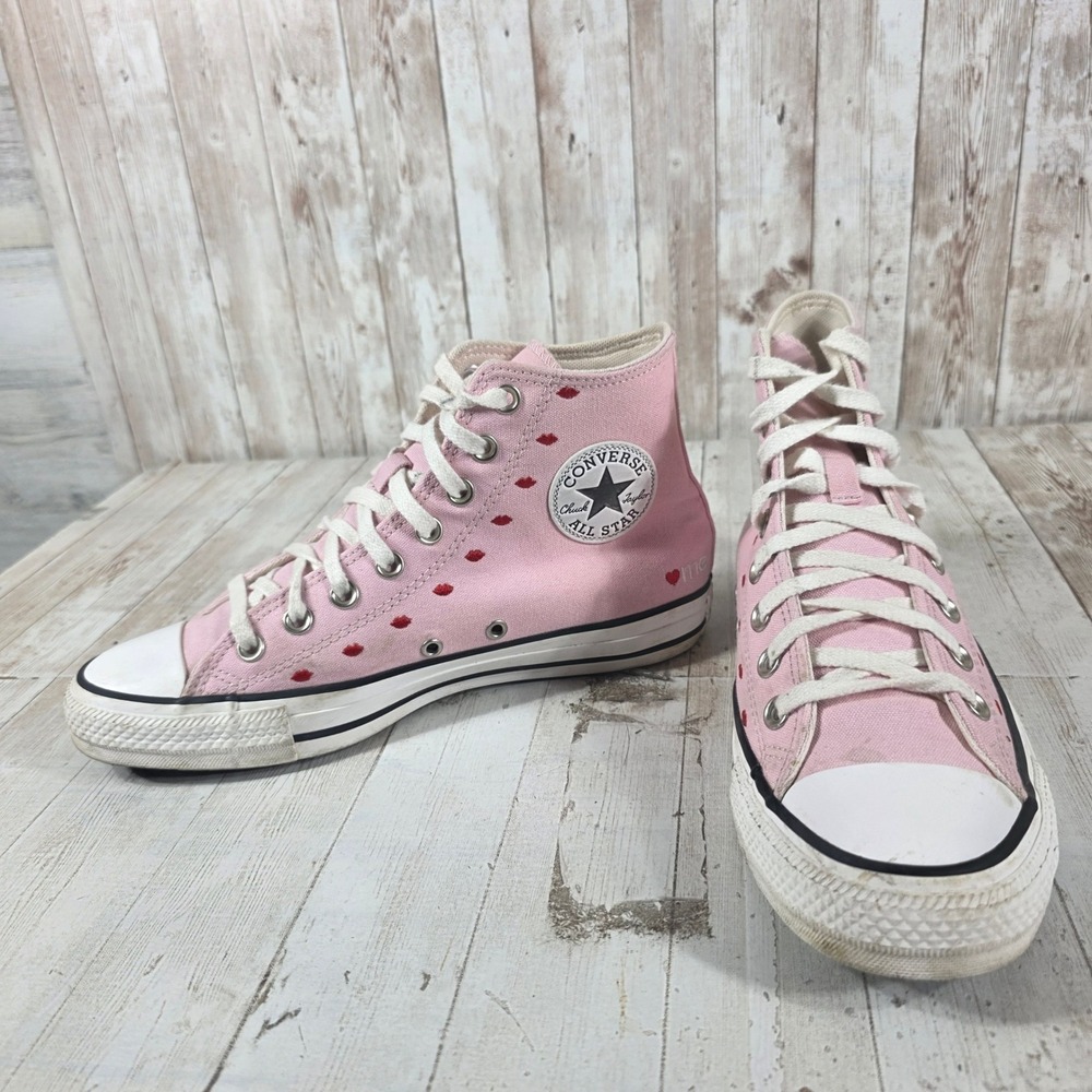 Converse Chuck Taylor All Star Hi Pink Red Lips Embroidered Sneakers A01603F 9W - Picture 5 of 8